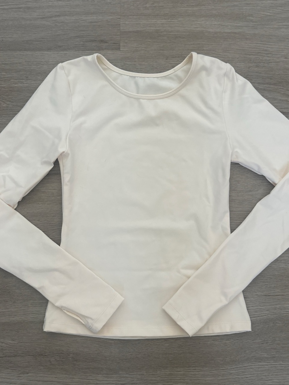 Saski Butter Long Sleeve Activewear Top